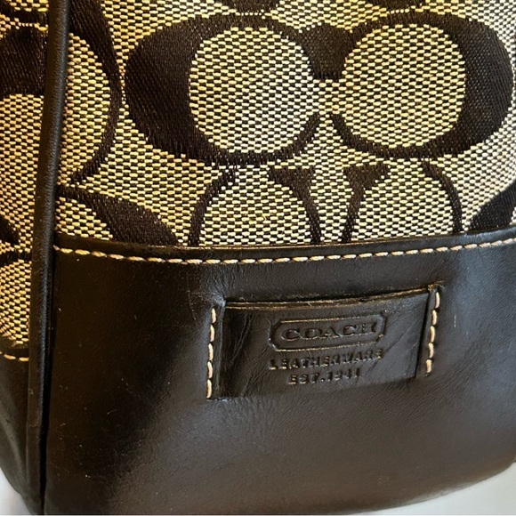 Coach signature monogram briefcase style bag black soft leather mint condition - Picture 4 of 10